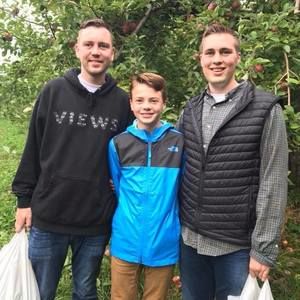 Meet your Posher, Seth